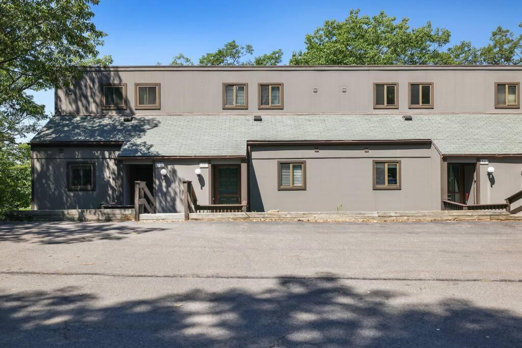 شقة Garrett'S Camelback House تانيرسفيل المظهر الخارجي الصورة